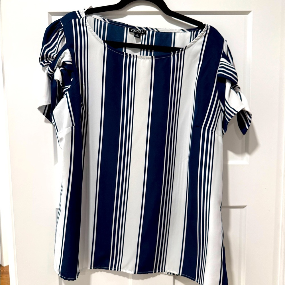 Roz & Ali Blue and Cream Striped Blouse